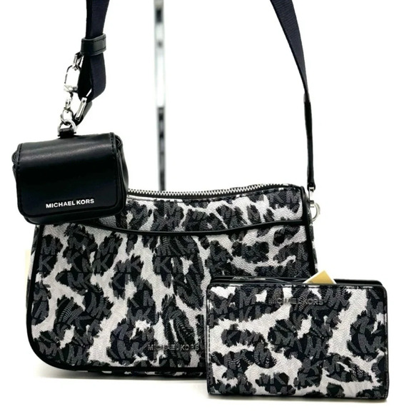 Michael Kors Jet Set Medium Leopard Logo Crossbody Bag w AirPods Case and Wallet - Picture 1 of 15